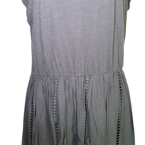 Good Hart Black Cotton Sleeveless Midi Dress with Eyelet Detail on Bottom - Picture 5 of 14